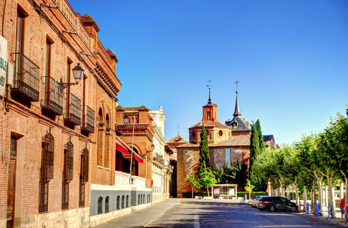 Private tour: Alcalá de Henares with local guide - Image 1